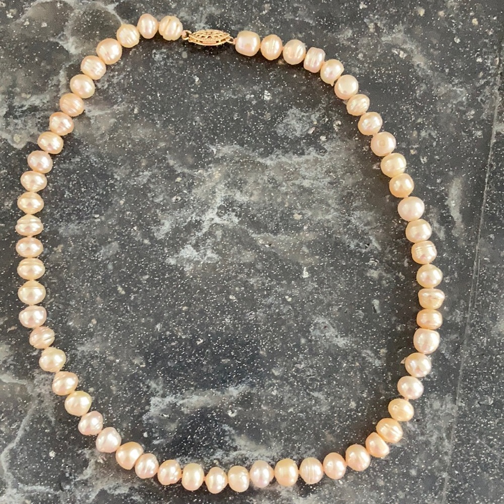 New handmade freshwater mauve pearl necklace - Picture 2 of 6